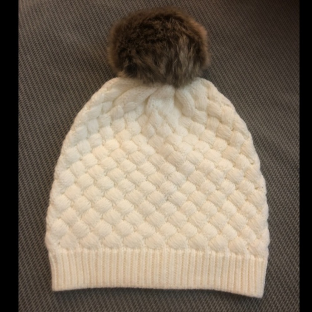 Women’s J Crew Ivory Ribbed Beanie